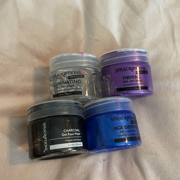 Face masks - Picture 2 of 4